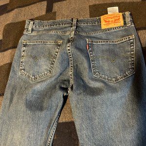 Levis 505 jeans 33x34